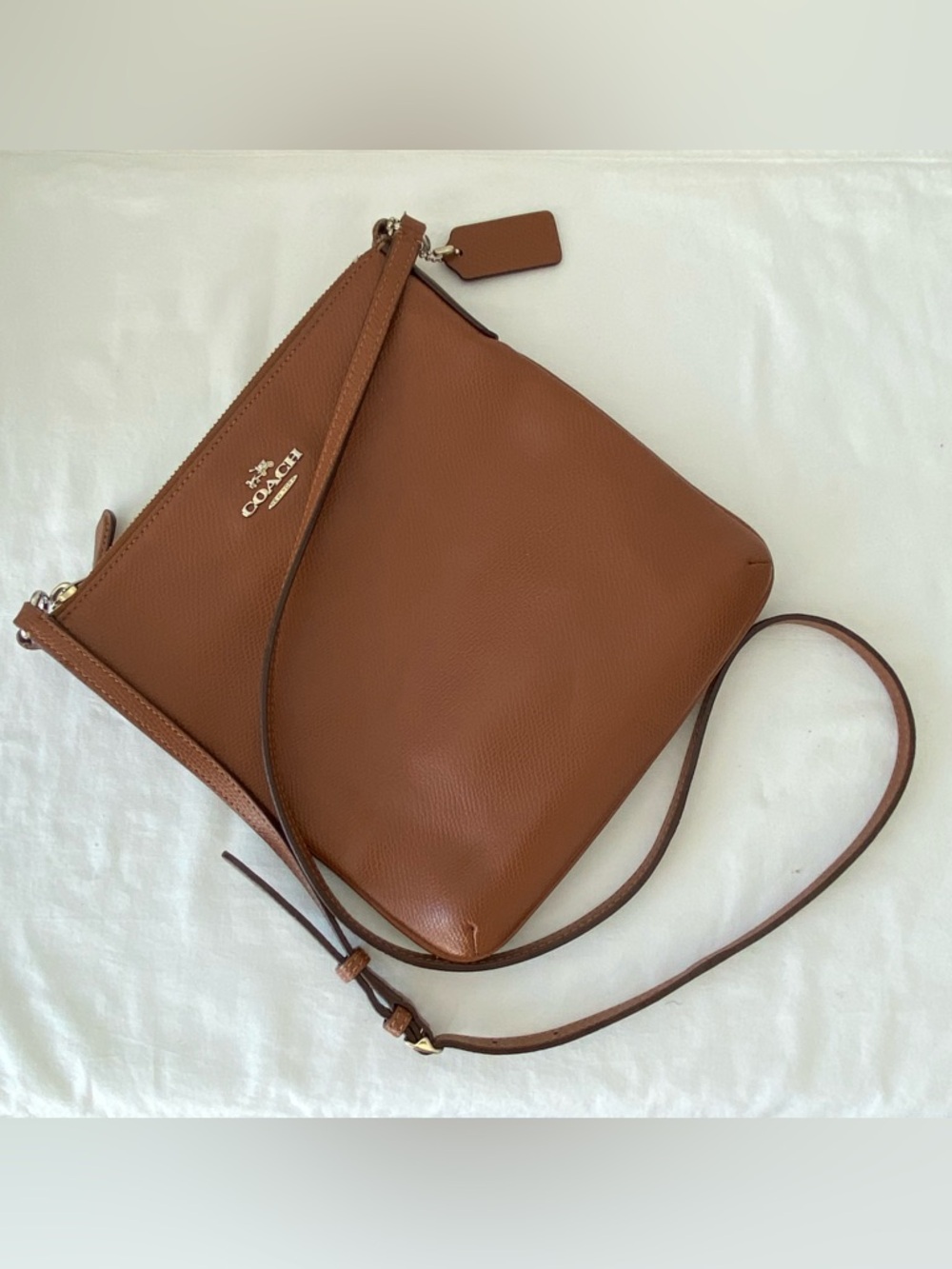 Coach Kitt Messenger Leather Crossbody File bag EUC
